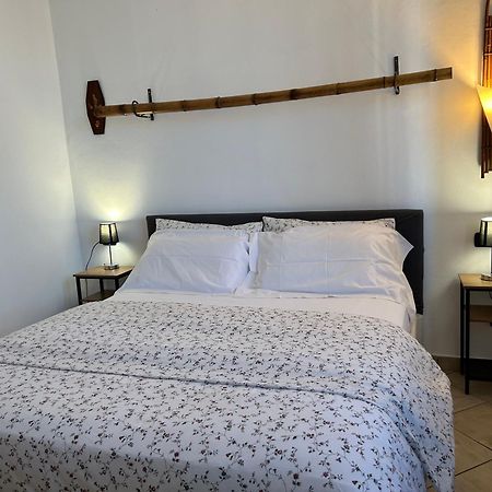La Corte Di Silvia Malpensa Bed and Breakfast Cardano Al Campo Exterior foto